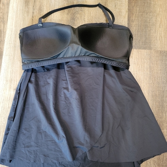 Daci Black Halter Dress - Picture 8 of 16